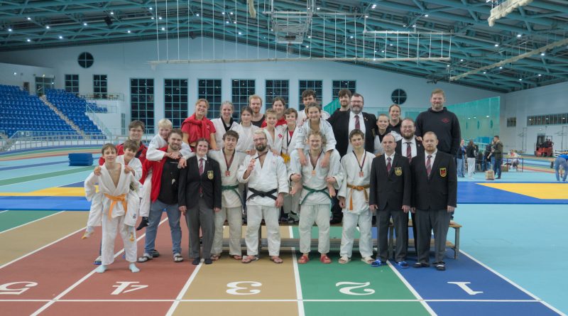 Gruppenbild Generationenturnier Halle 2025